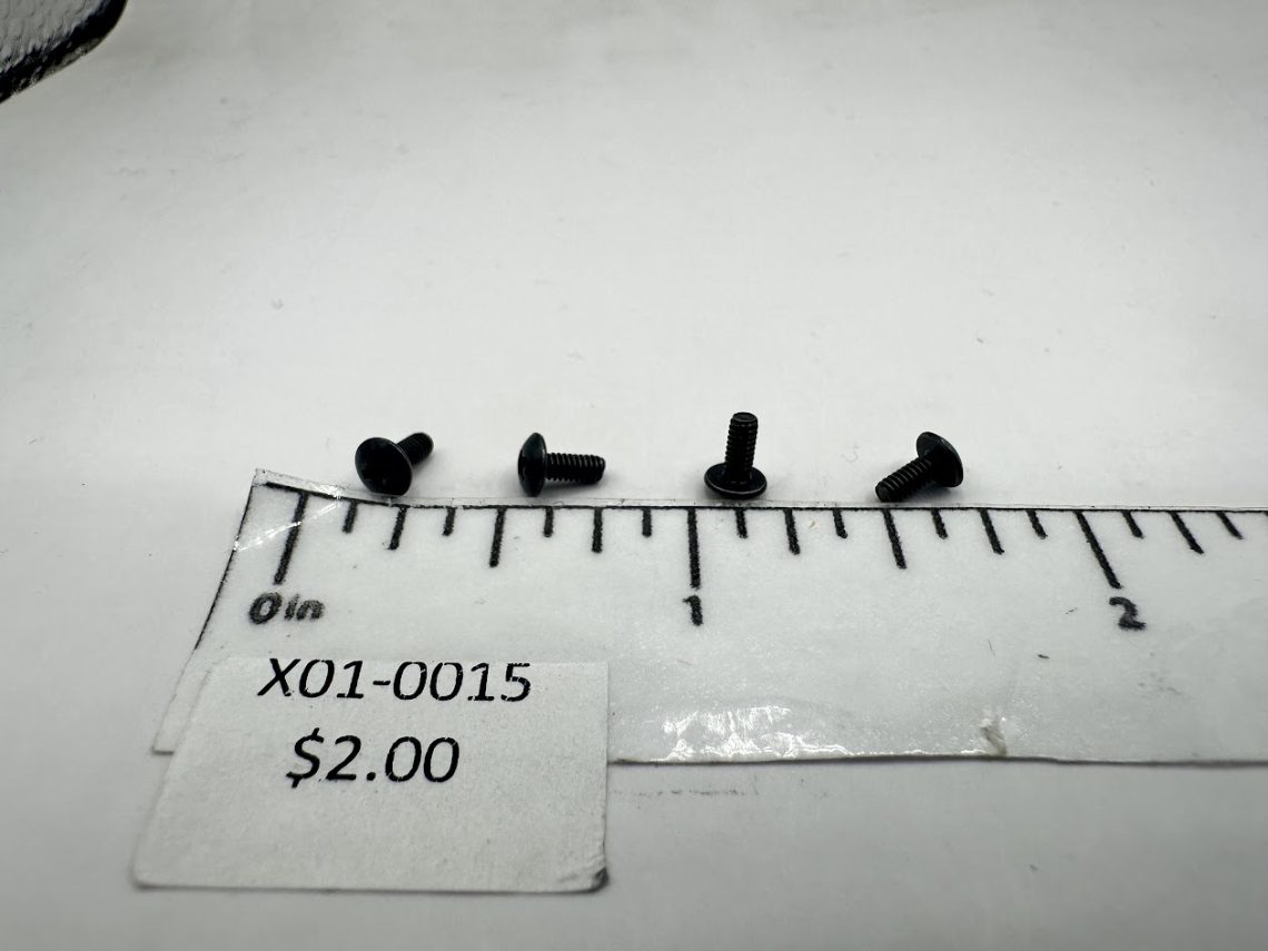 MAXI-IV Coupler mounting screw (HO-Scale)