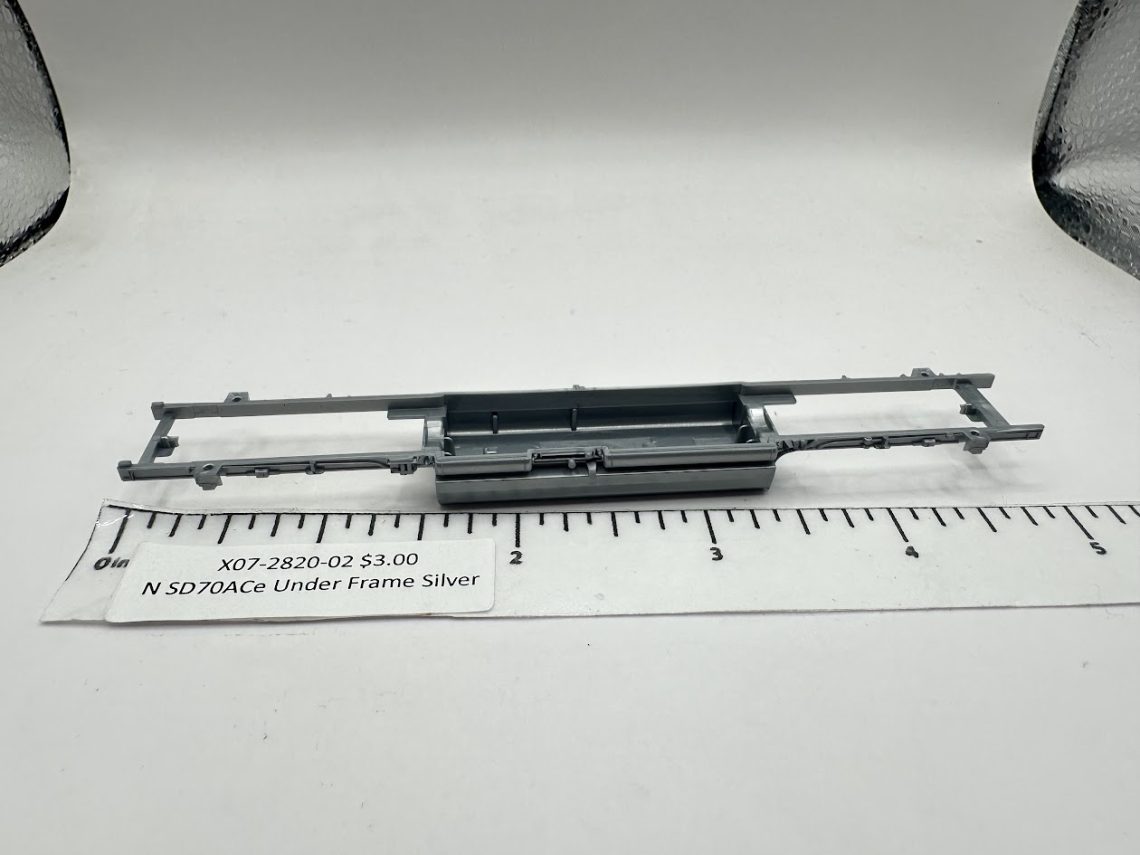 SD70ACe Fuel Tank + Underframe, Silver (N-Scale)