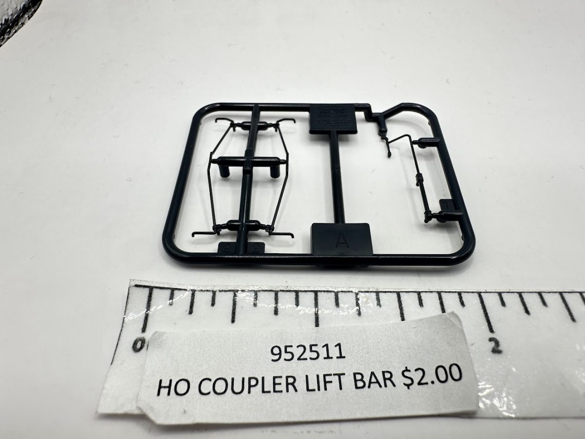 F40PH Coupler Lift Bar, Chicago RTA (HO-Scale)