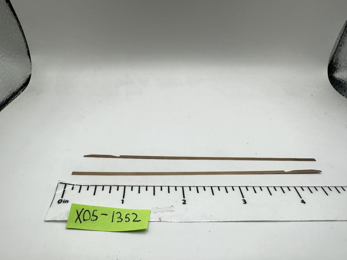 SP Daylight Artic Chair Brass Pickup strips, 2ea