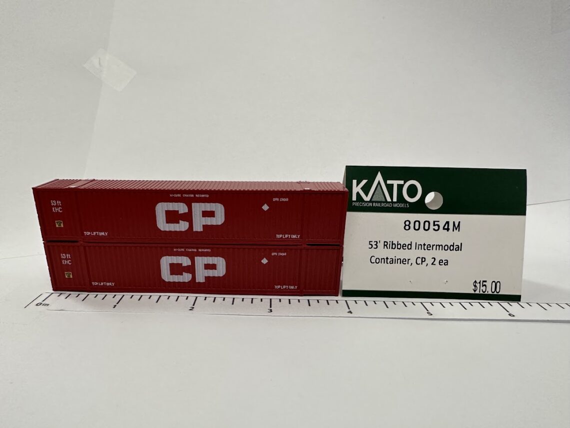 53' Ribbed Intermodal Container, CP (N-Scale)