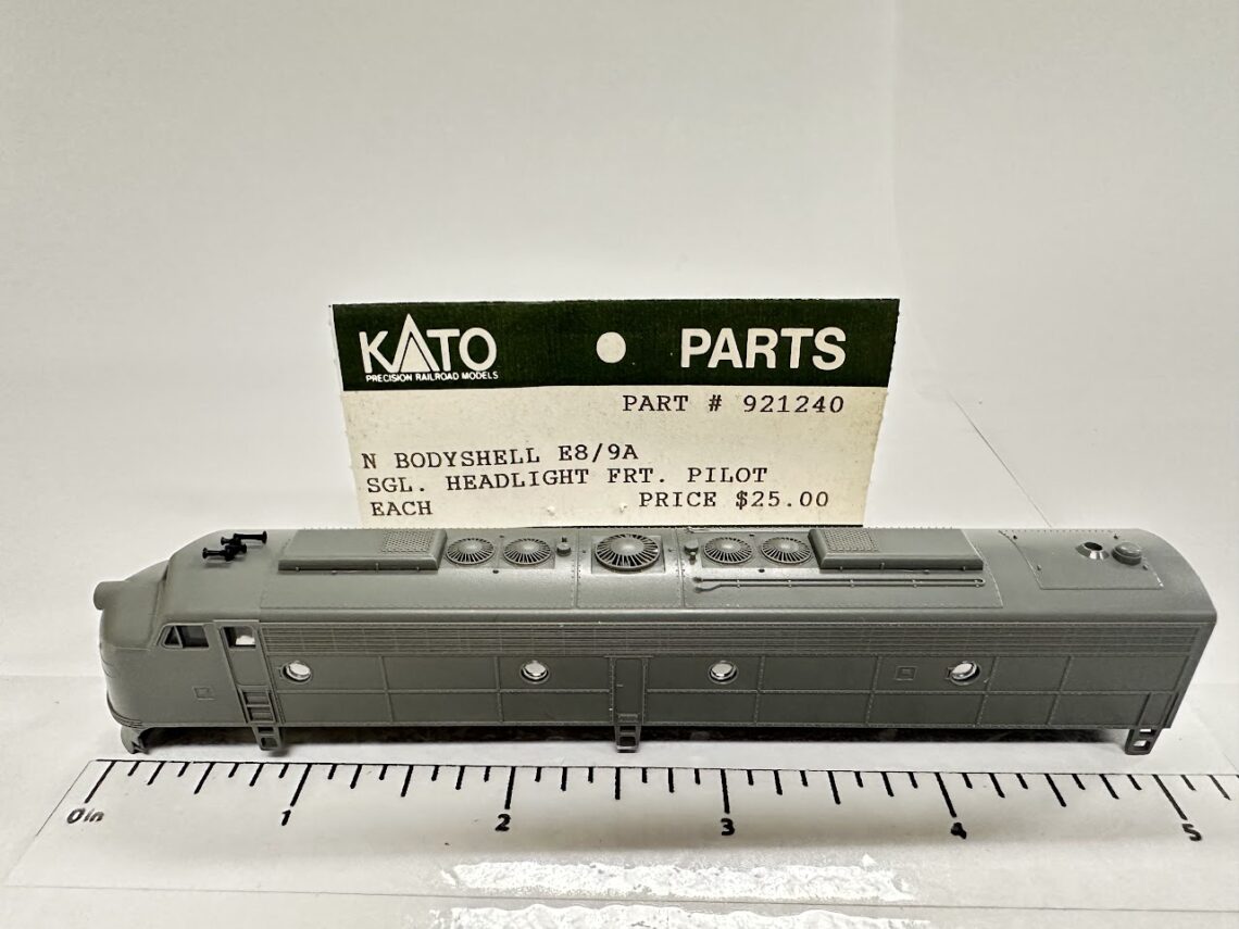 E8/9A Bodyshell, Undec (1 HL, Open Pilot) (N-Scale)