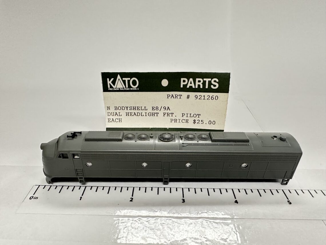 E8/9A Bodyshell, Undec (2 HL, Open Pilot) (N-Scale)