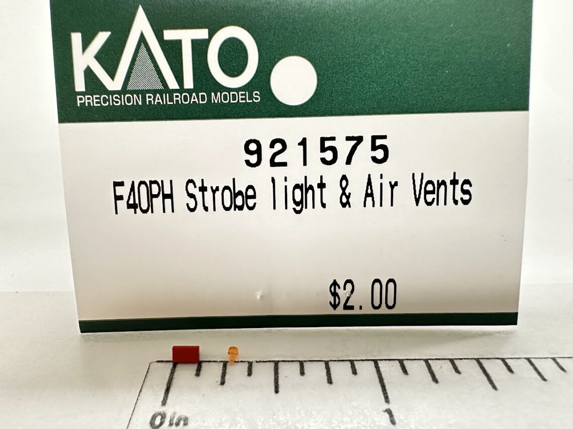 F40PH Strobe Light & Air Vents (N-Scale)