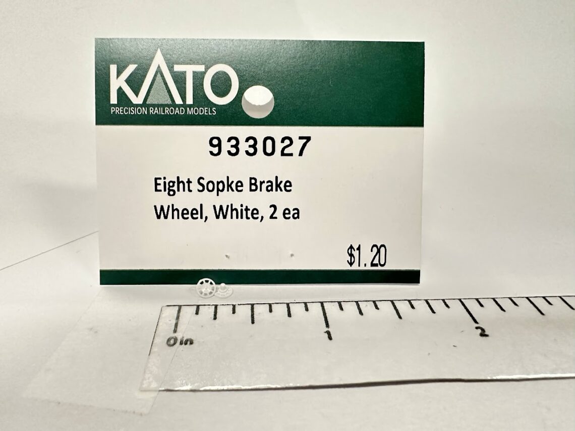 Eight Spoke Brake Wheel, White (N-Scale)