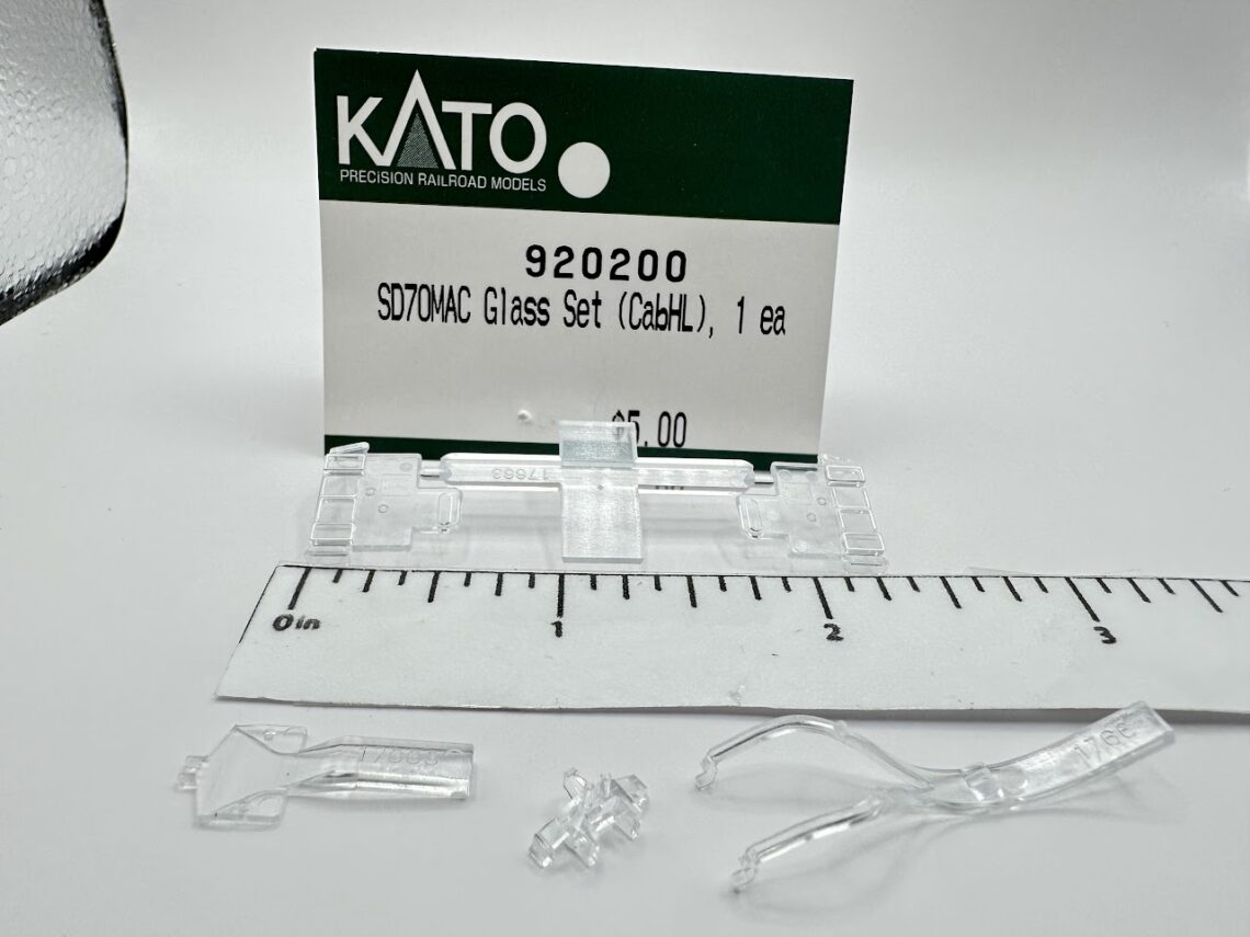 SD70MAC Glass Set (Cab Headlight Version) (N-Scale)