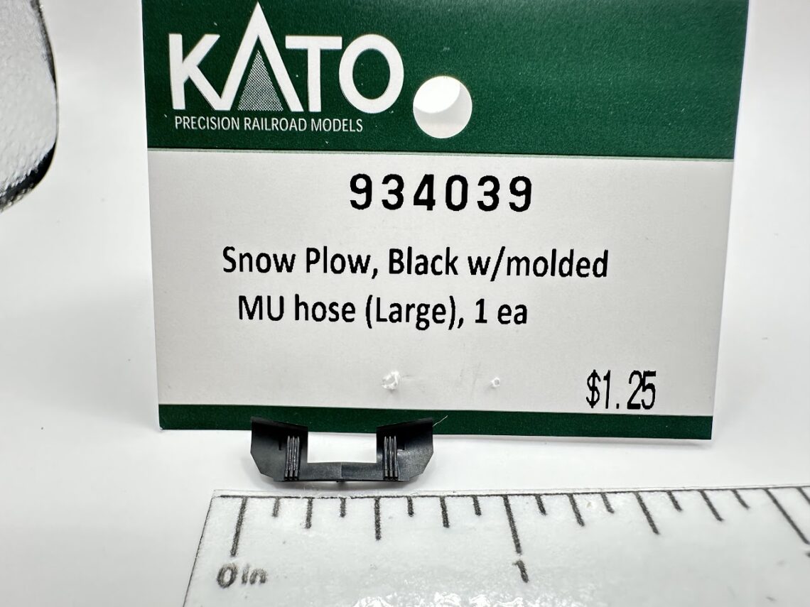 Snow Plow, Black w/ molded MU hoses (Large) (N-Scale)
