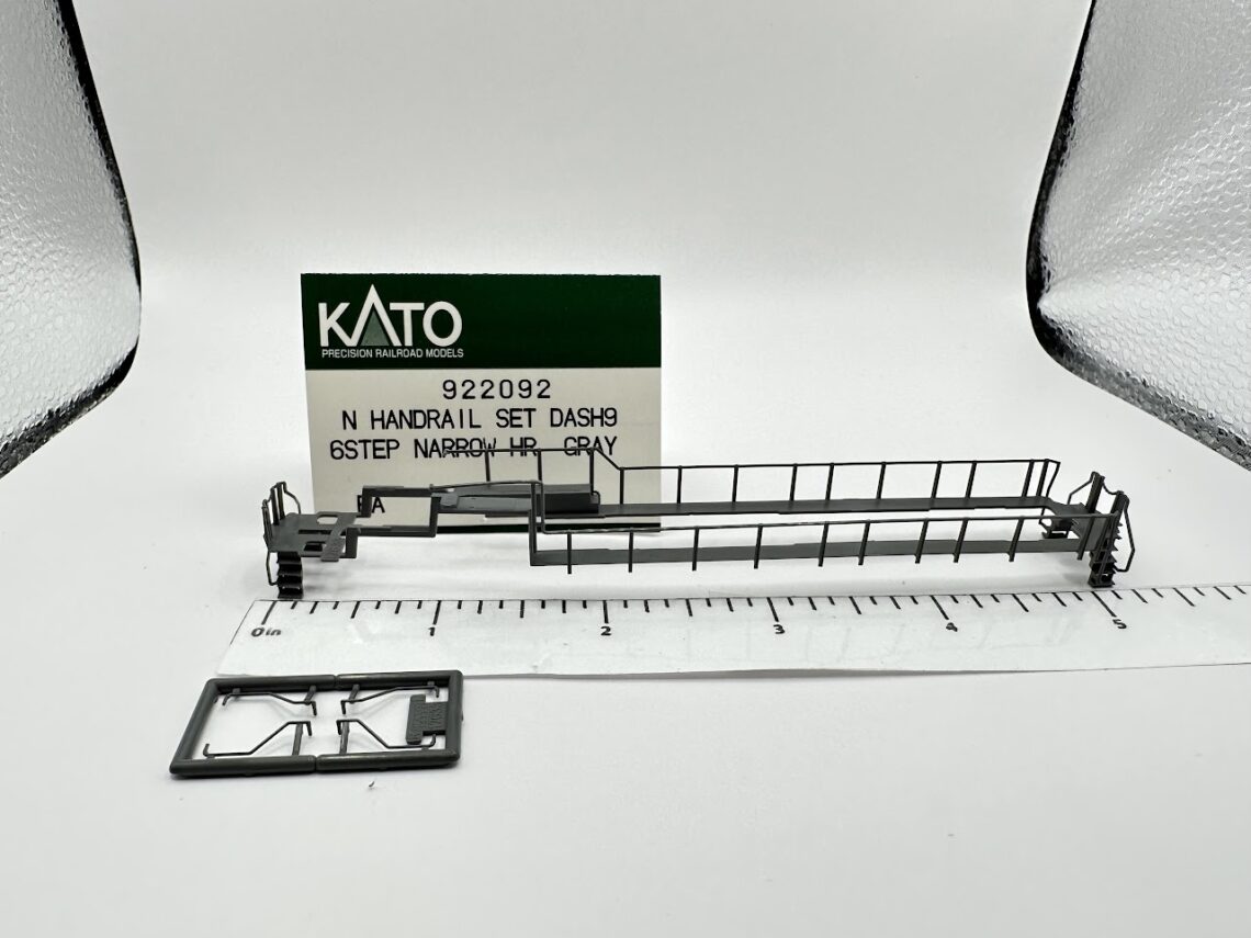 C44-9W Handrail Set, Gray (6-Step Narrow) (N-Scale)