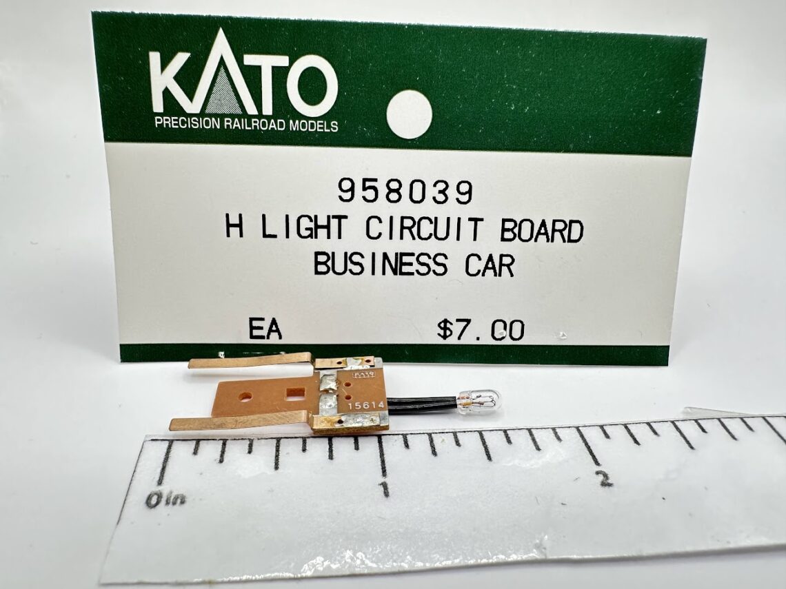Circuit Board with Bulb (HO-Scale)