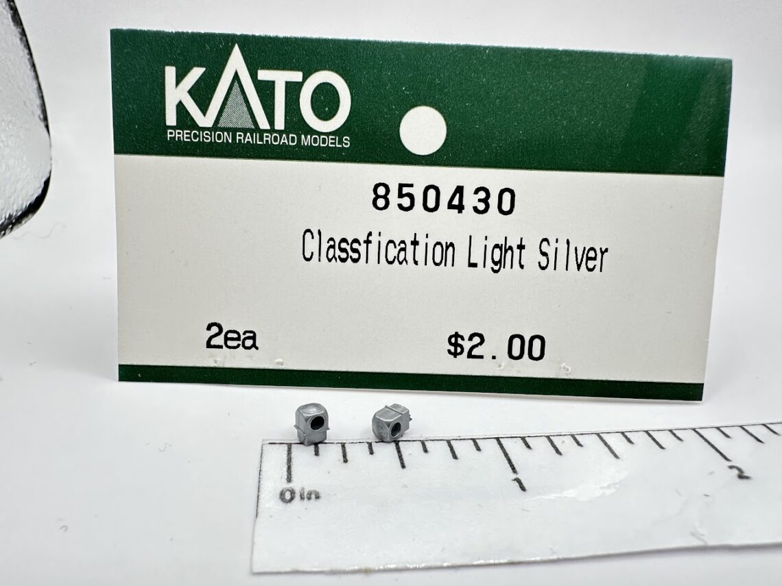 Bi-Level Classification Lights, Silver (HO-Scale)