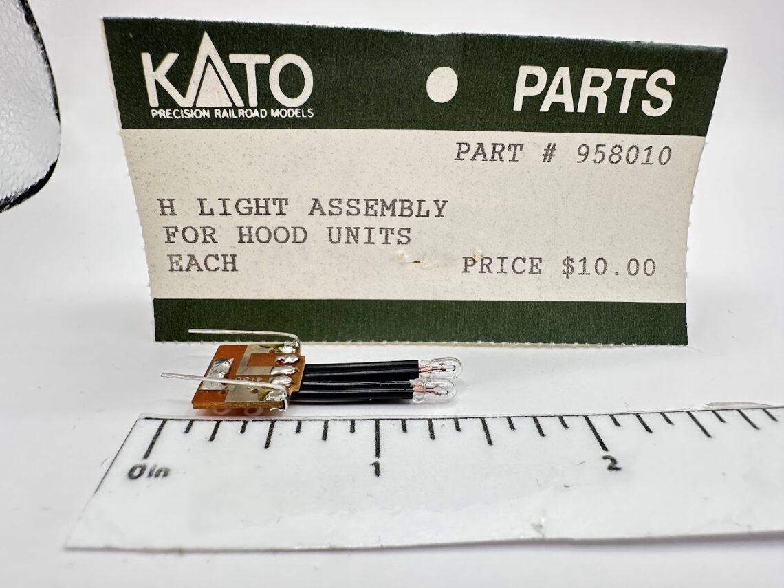 Circuit Board with Bulbs (HO-Scale)