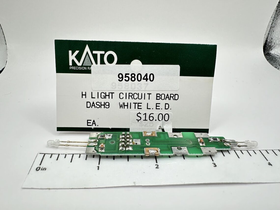 Circuit Board with white LED Lights (HO-Scale)