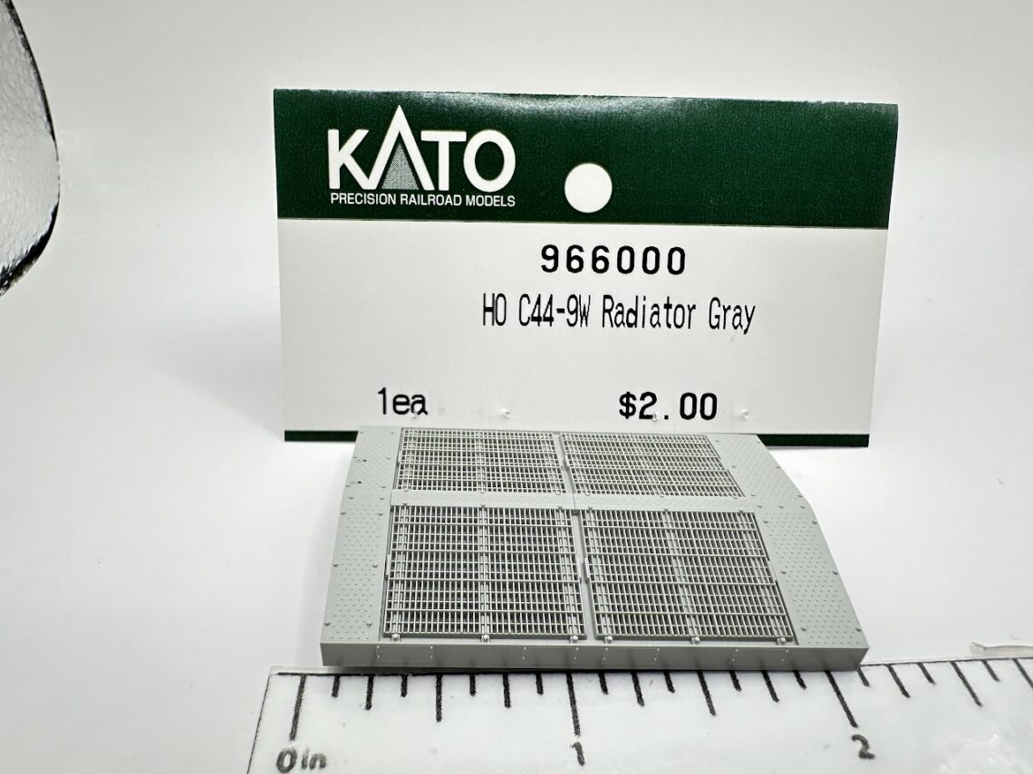 GE C44-9W Radiator, Grey (HO-Scale)