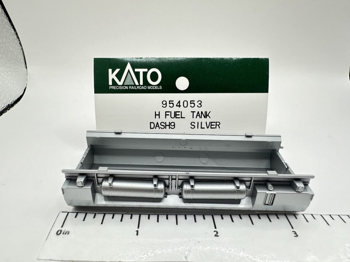C44-9W Fuel Tank, Silver (HO-Scale)