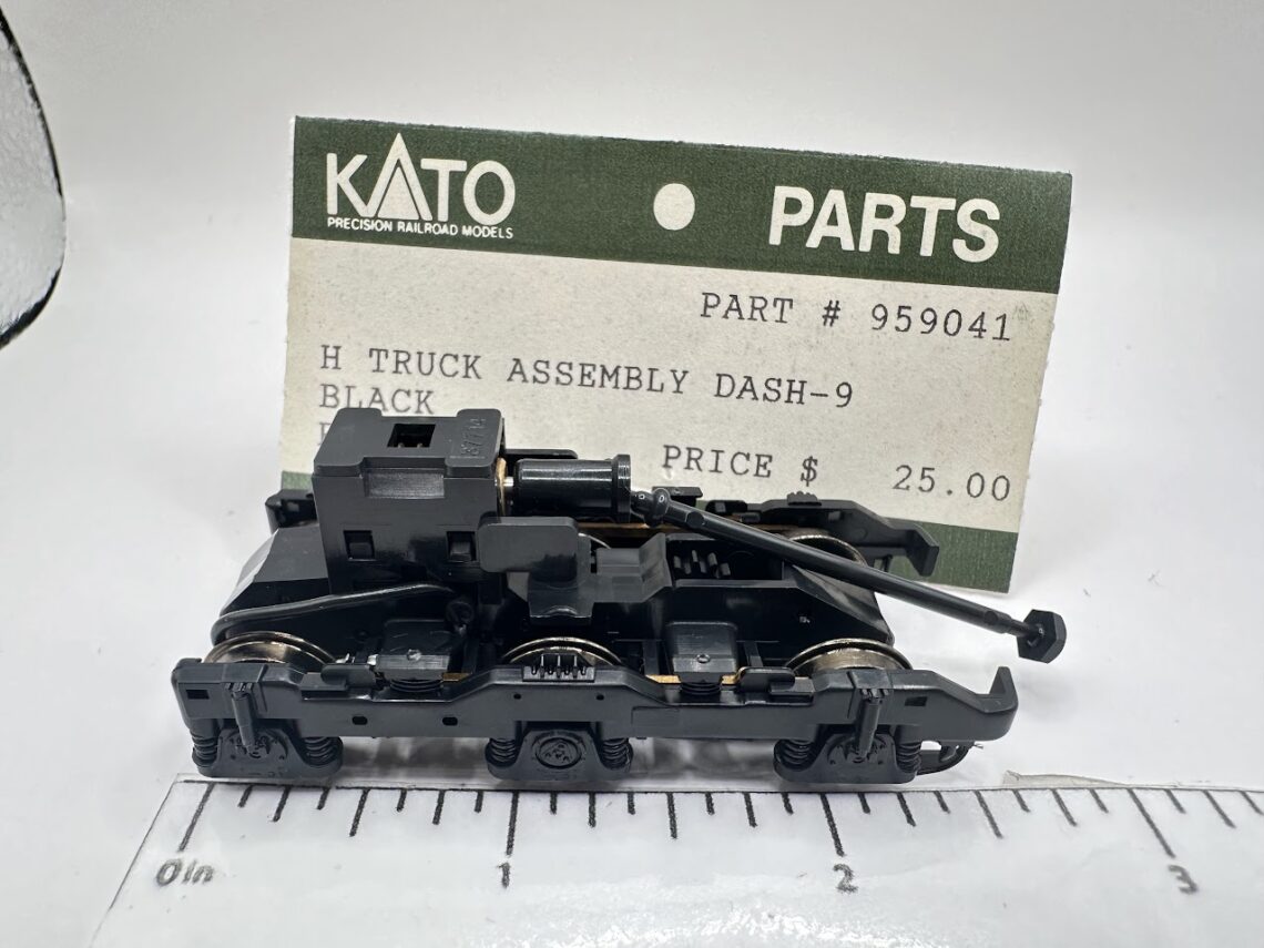 GE Early Hi-Ad Truck, Black (Orig Circuit Board) (Short wires, Includes worm gear, universal) (HO-Scale)