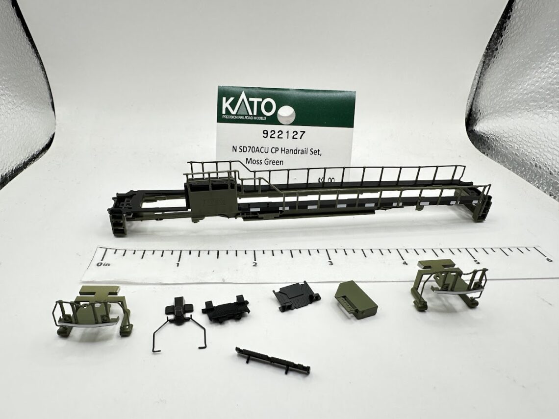 N SD70ACU Handrail Set, Moss Green
