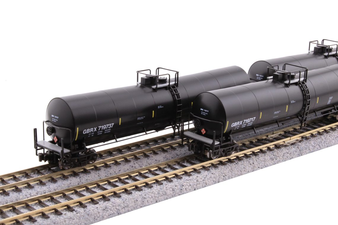 N Greenbrier Tank Car 8 Car Set, GBRX  Set B