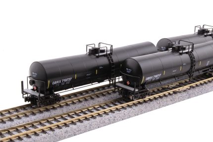 N Greenbrier Tank Car 8 Car Set, GATX Set B