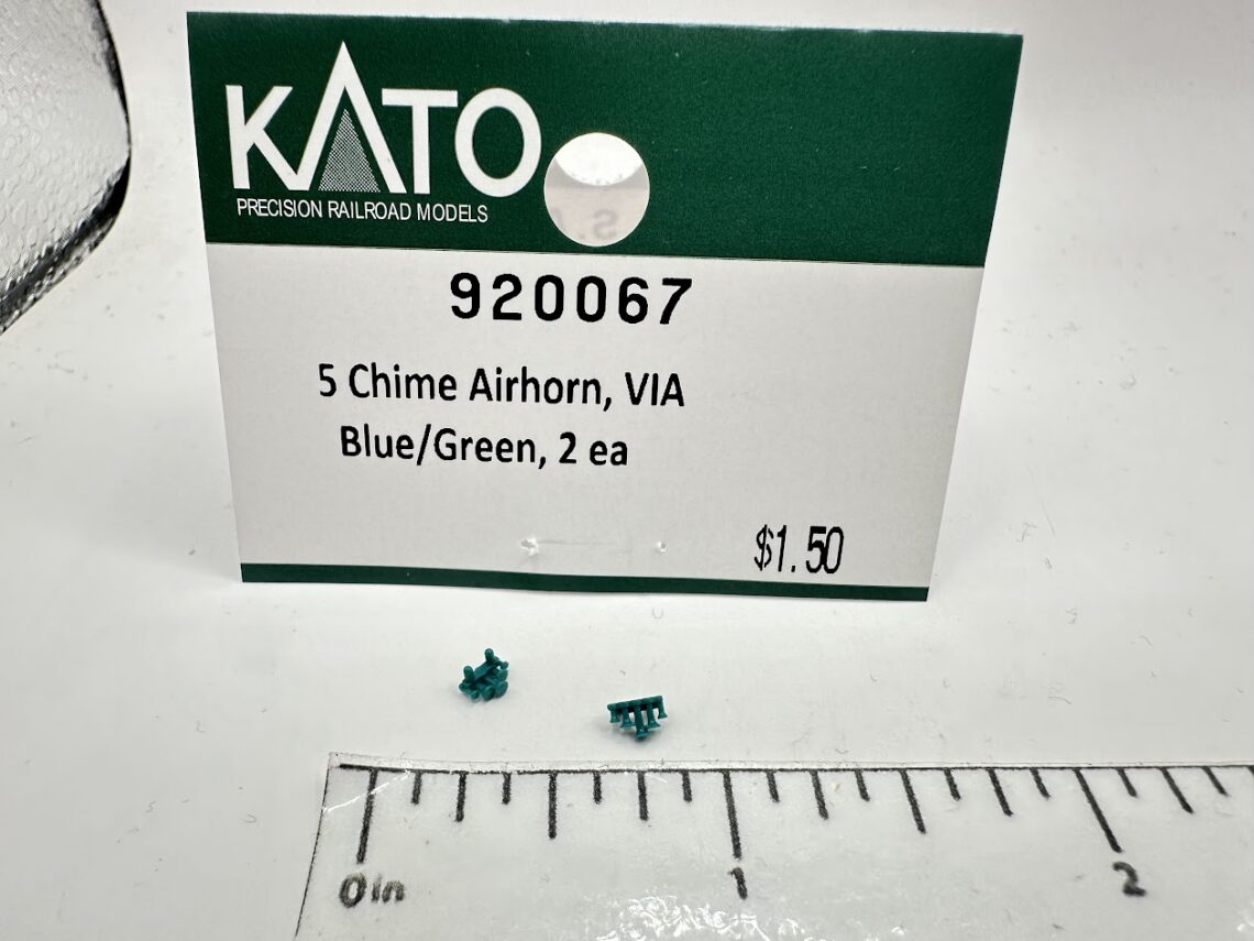 5 Chime Airhorn, VIA Blue/Green (N-Scale)