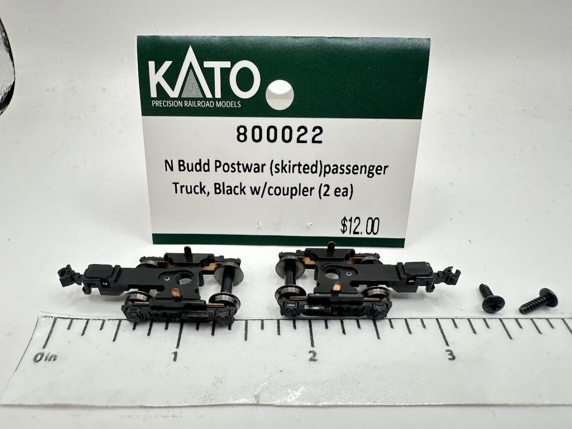 Budd Postwar (Skirted) Passenger Truck, Black w/ Fully-Automatic Knuckle Coupler (N-Scale)