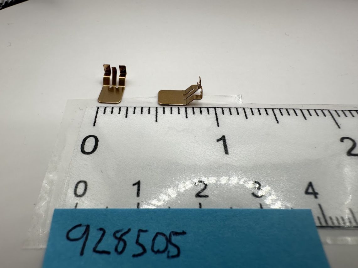 N Cirbuit Board Motor Clips, GG1, 2 ea